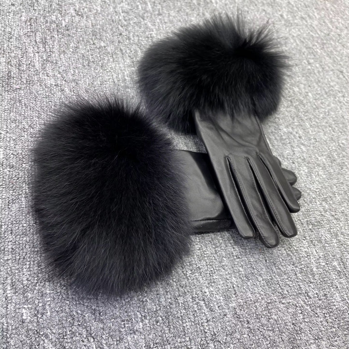 Fur Gloves
