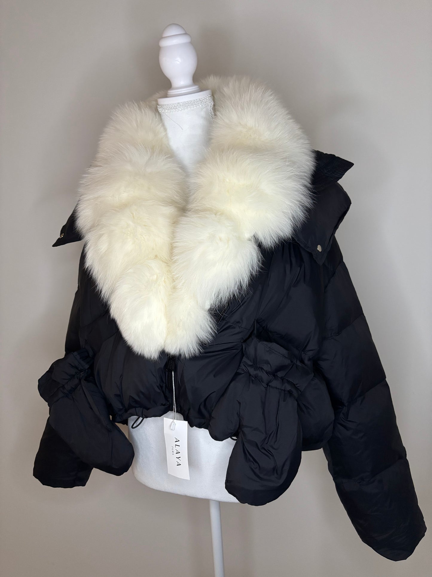 LUCIA (READY TO SHIP)