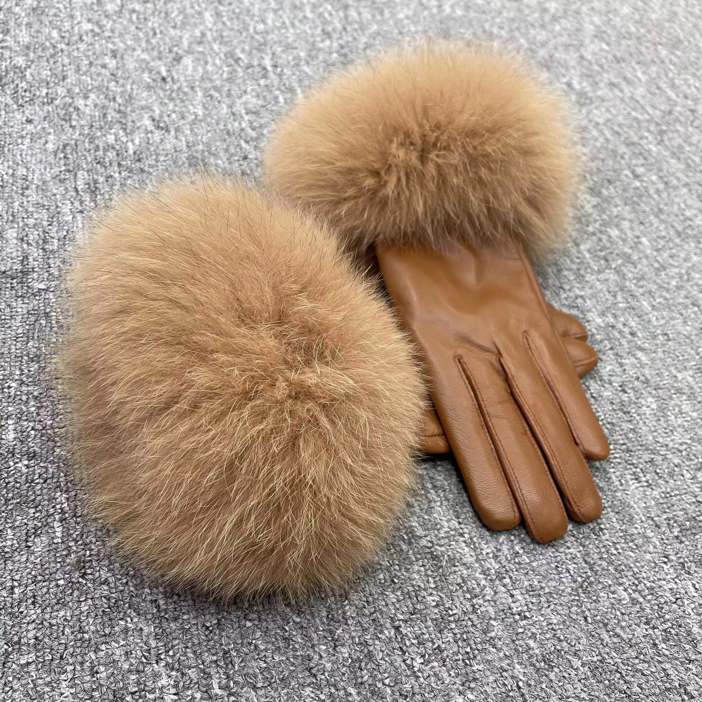 Fur Gloves