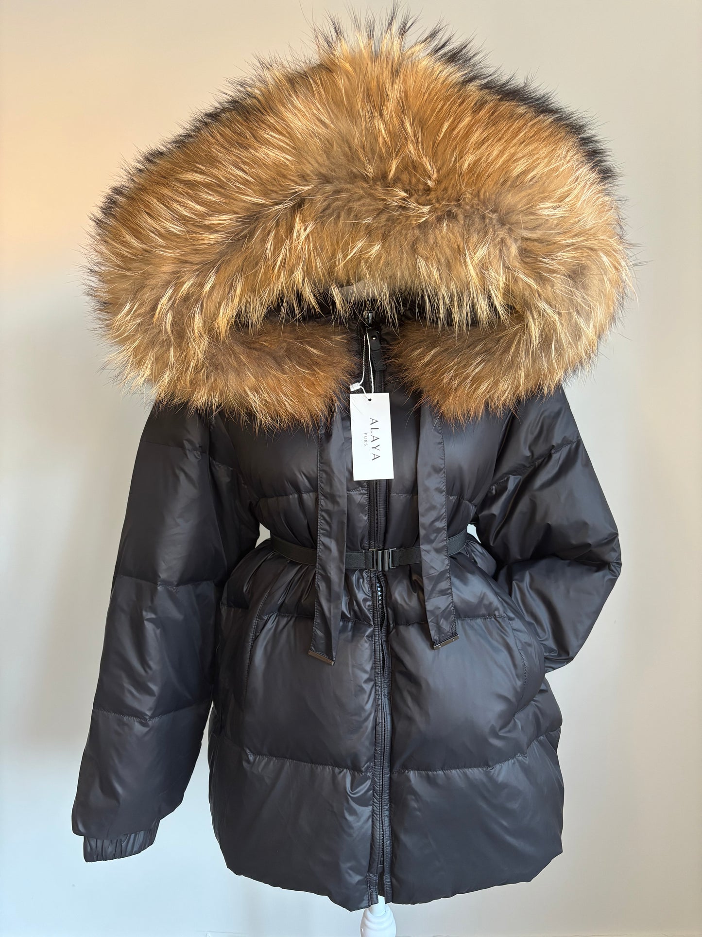 LEONA (READY TO SHIP)