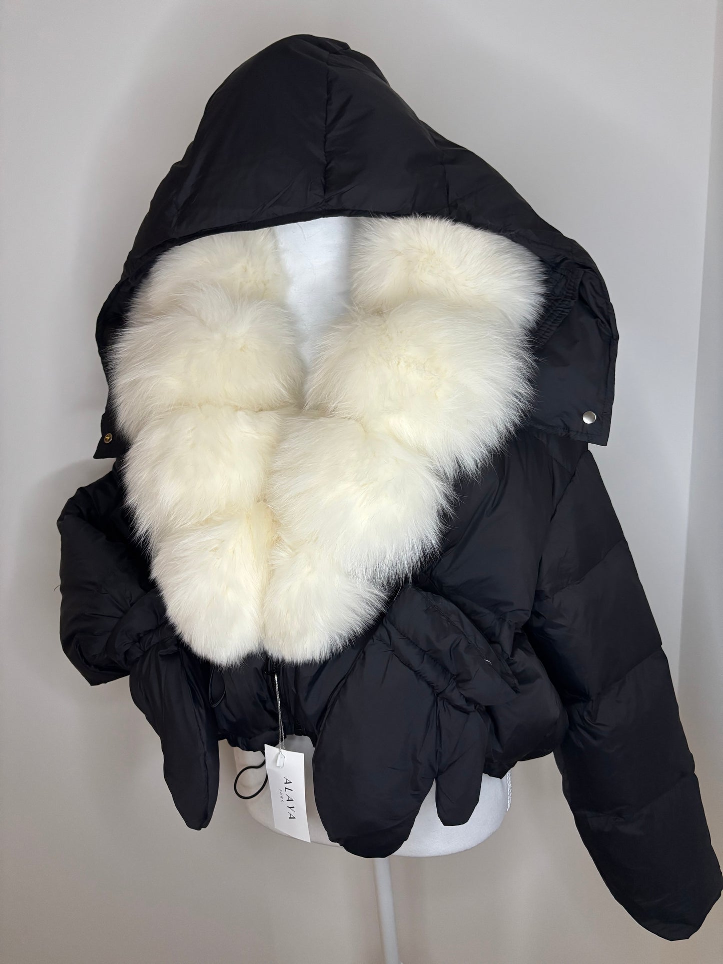 LUCIA (READY TO SHIP)